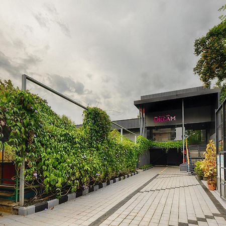 Vidya Residency Ξενοδοχείο Thrissur Εξωτερικό φωτογραφία