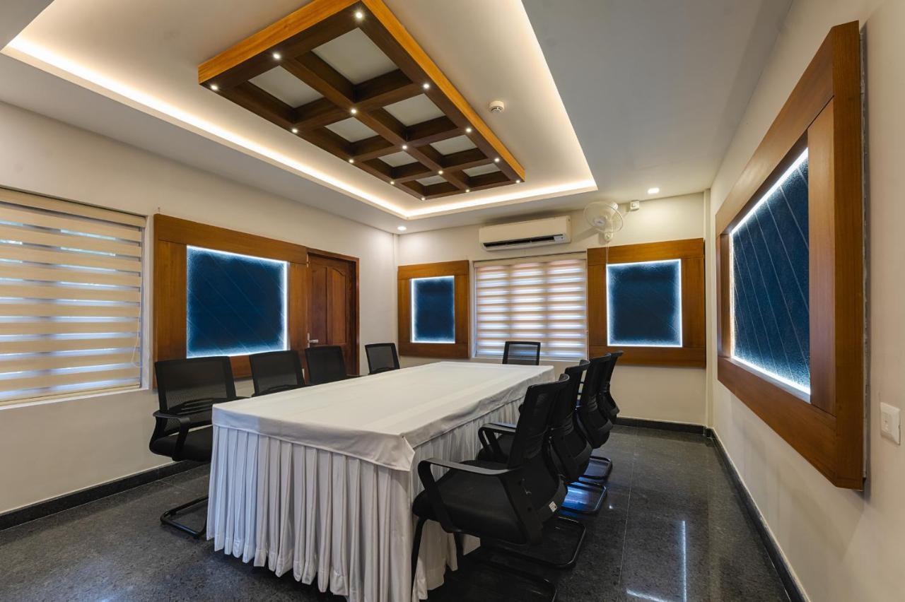 Vidya Residency Ξενοδοχείο Thrissur Εξωτερικό φωτογραφία