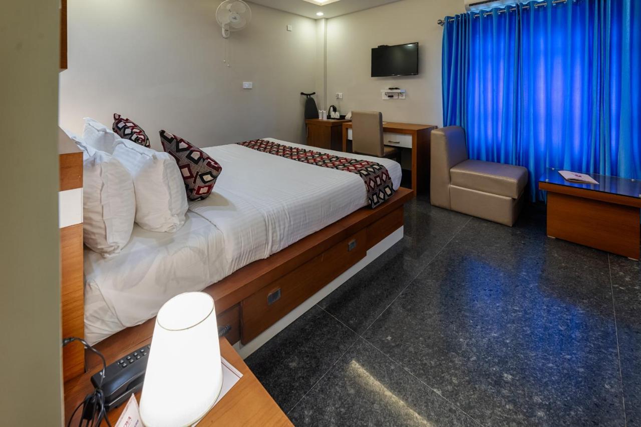 Vidya Residency Ξενοδοχείο Thrissur Εξωτερικό φωτογραφία